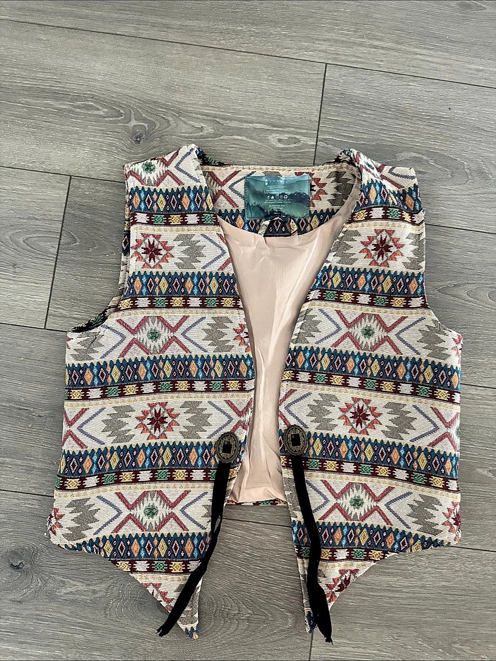 Pattern Vest in Multicolor Like New